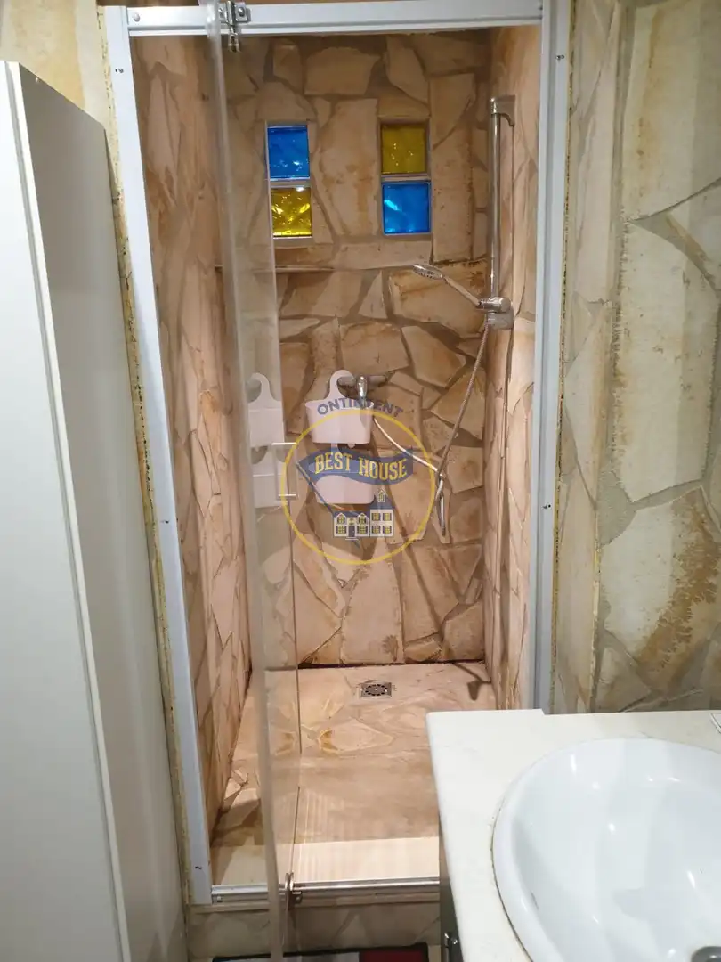 Bany de Casa o xalet en venda en Ontinyent amb Calefacció, Traster i Moblat