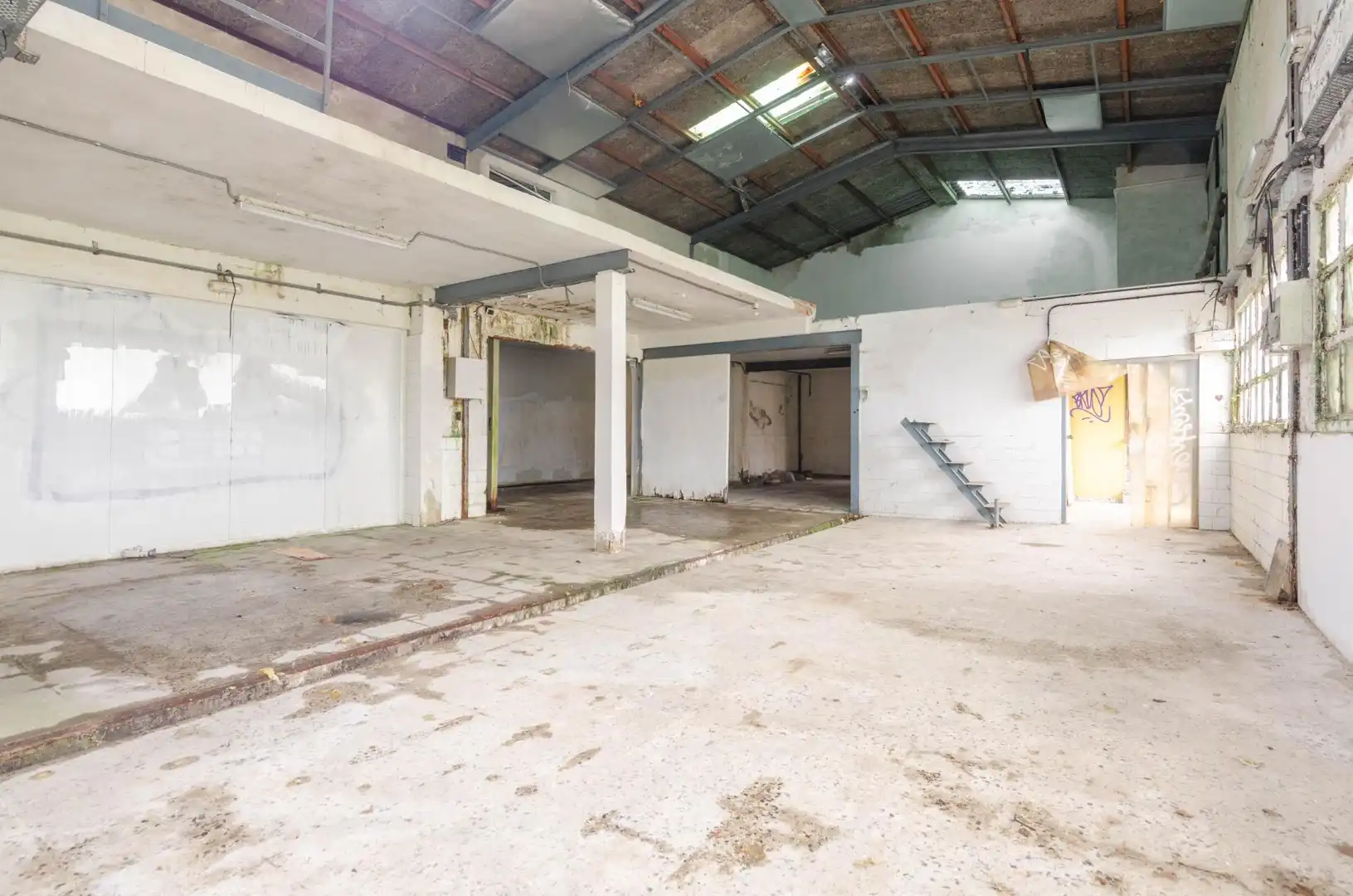 Nave industrial en venta en Piloña