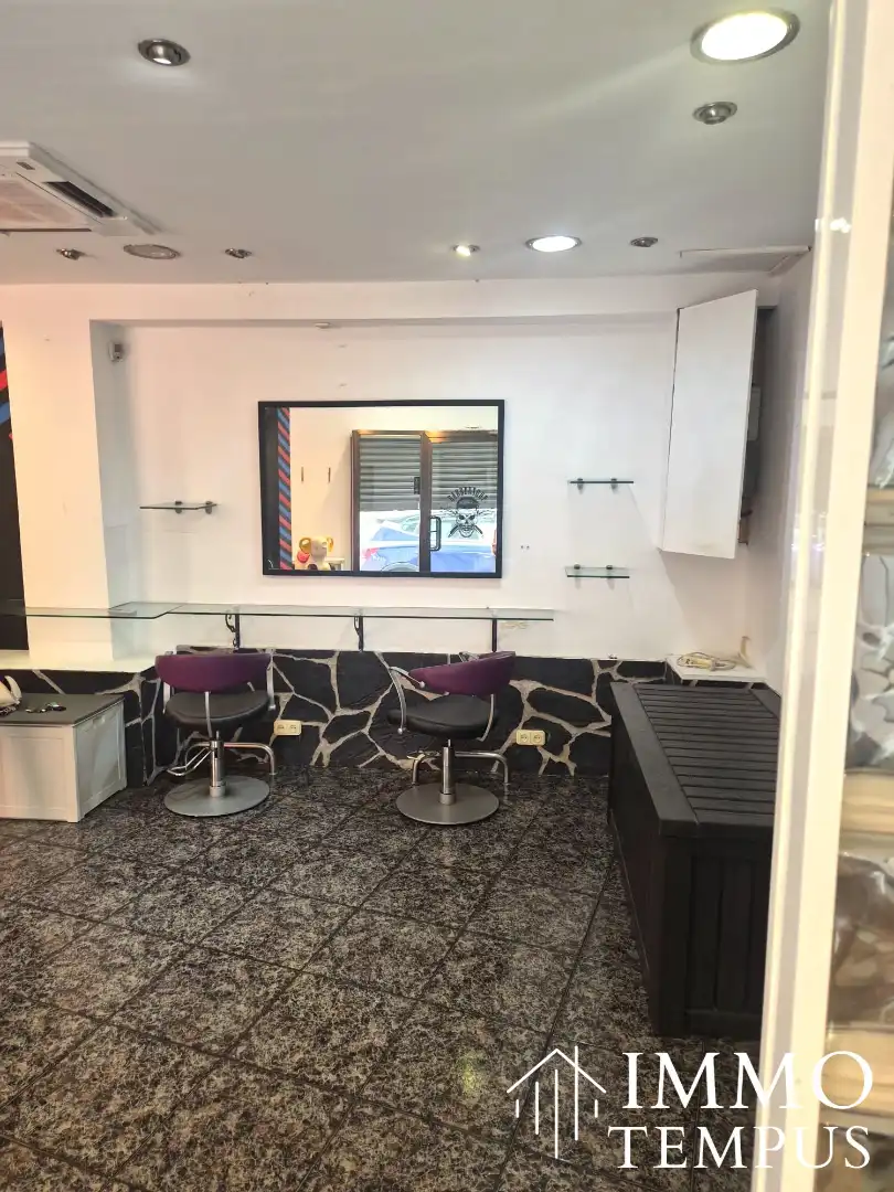 Local comercial en venta en Carrer de Milà i Fontanals, imagen 2
