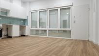 Flat for sale in  Madrid Capital  with Air Conditioner, Heating and Parquet flooring