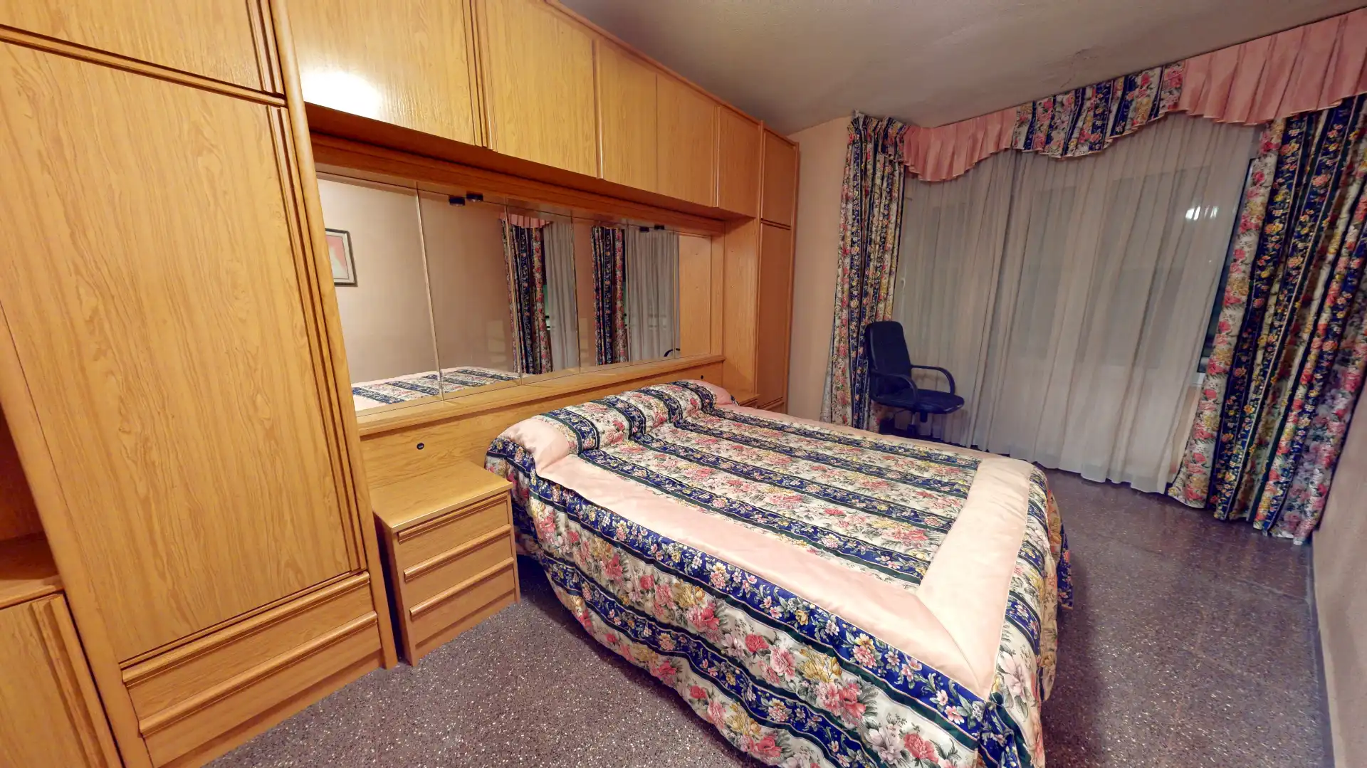 Habitación de Piso en venta en Elda con Aire acondicionado, Amueblado y Horno