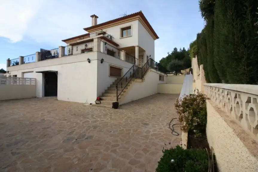 Casa o xalet en venda a El Tossal - Bello Horizonte
