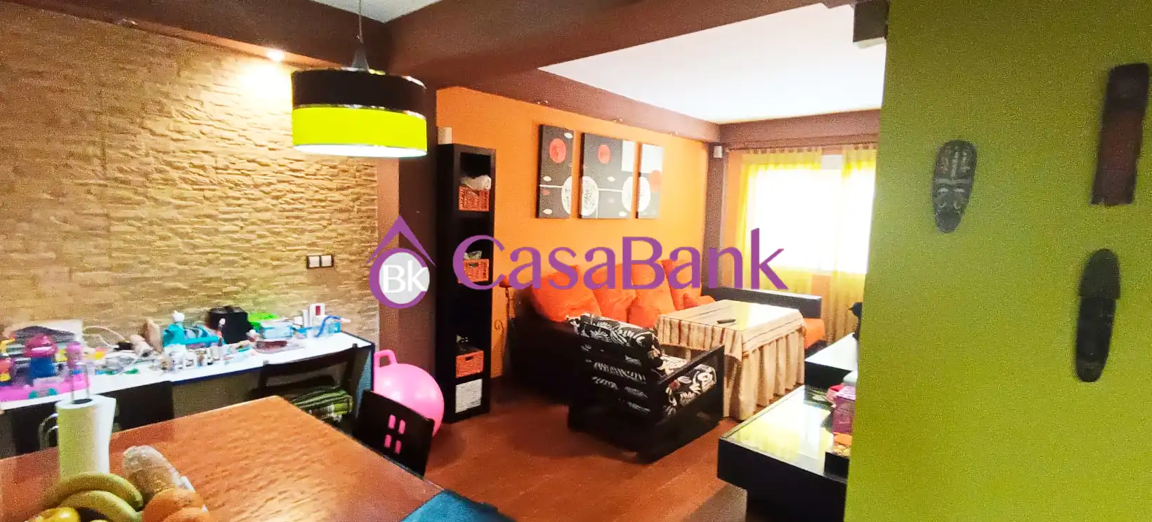 Piso con ascensor en venta en Levante