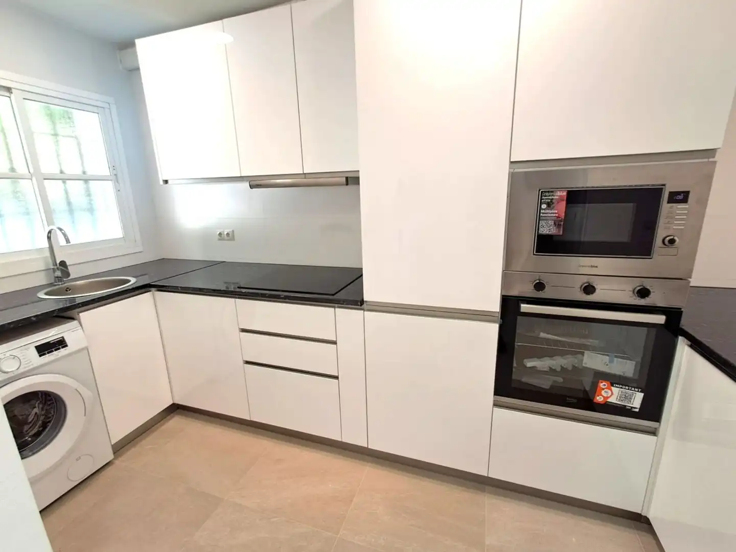 Appartement compact avec piscine à vendre à Albatros 16, imagen 4