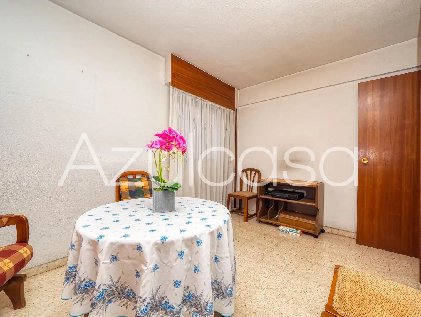 Sala d'estar de Pis en venda en Alicante / Alacant amb Terrassa, Moblat i Alarma
