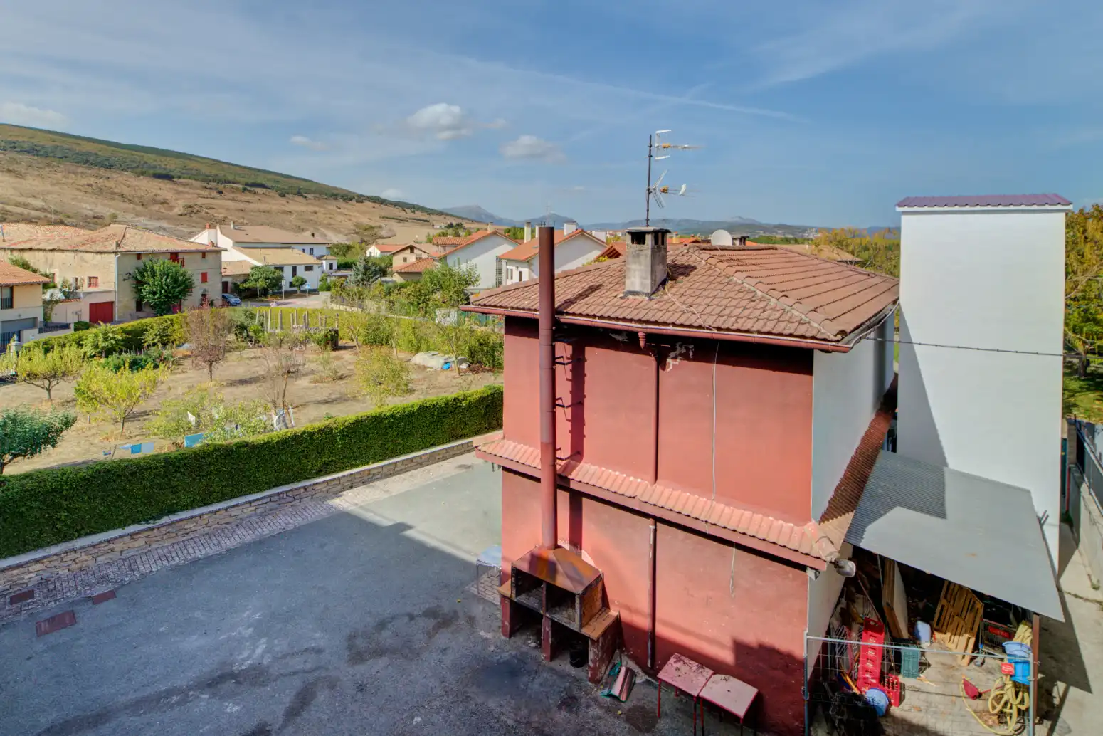 Vista exterior de Casa o chalet en venta en Cendea de Olza / Oltza Zendea con Calefacción