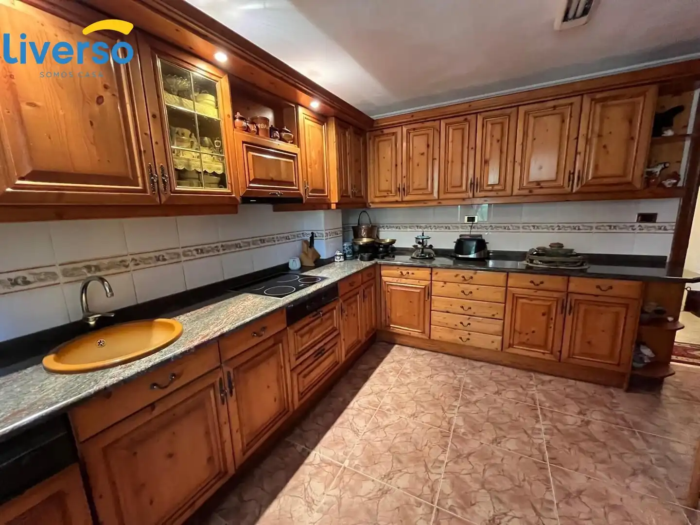 Kitchen of Houses for sale in Los Balbases   with Heating, Private garden and Terrace