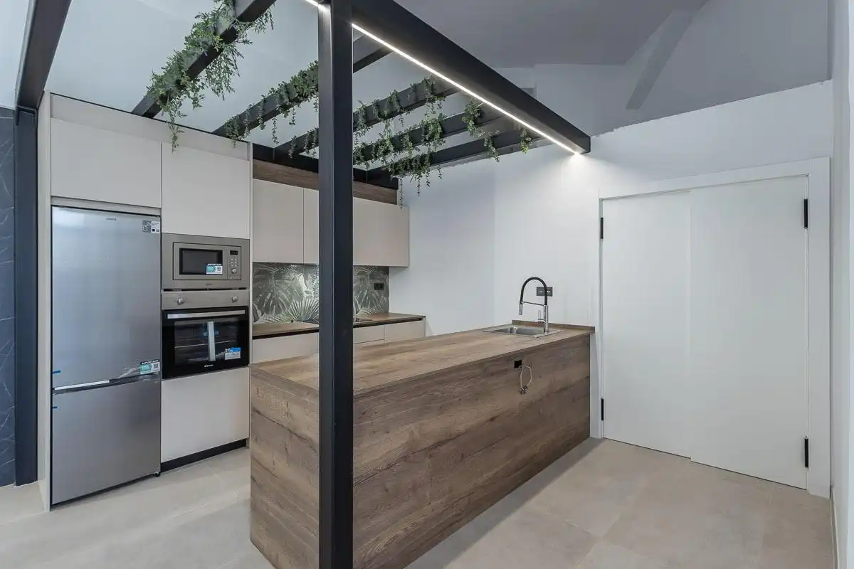 Cocina de Apartamento en venta en Granada con Aire acondicionado