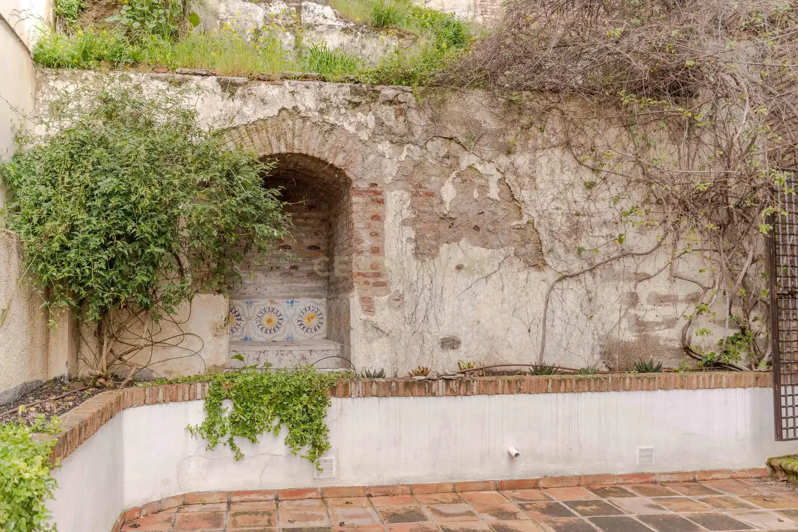 Jardín de Dúplex en venta en Granada con Aire acondicionado, Jardín privado y Trastero