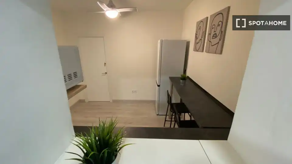 Cocina de Piso de alquiler en Madrid con Aire acondicionado, Calefacción y Amueblado
