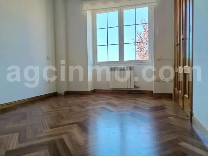 Sala de estar de Casa o chalet en venta en Simancas, Valladolid