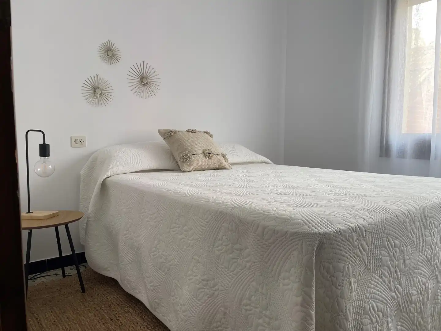 Einfamilien-Reihenhaus zur Miete in Carrer Mossèn Jacint Verdaguer, Centre