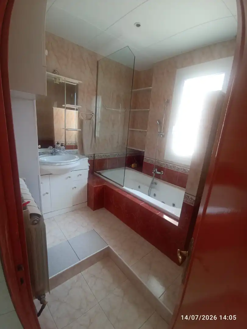 Bathroom of Flat for sale in Berga  with Heating, Terrace and Balcony