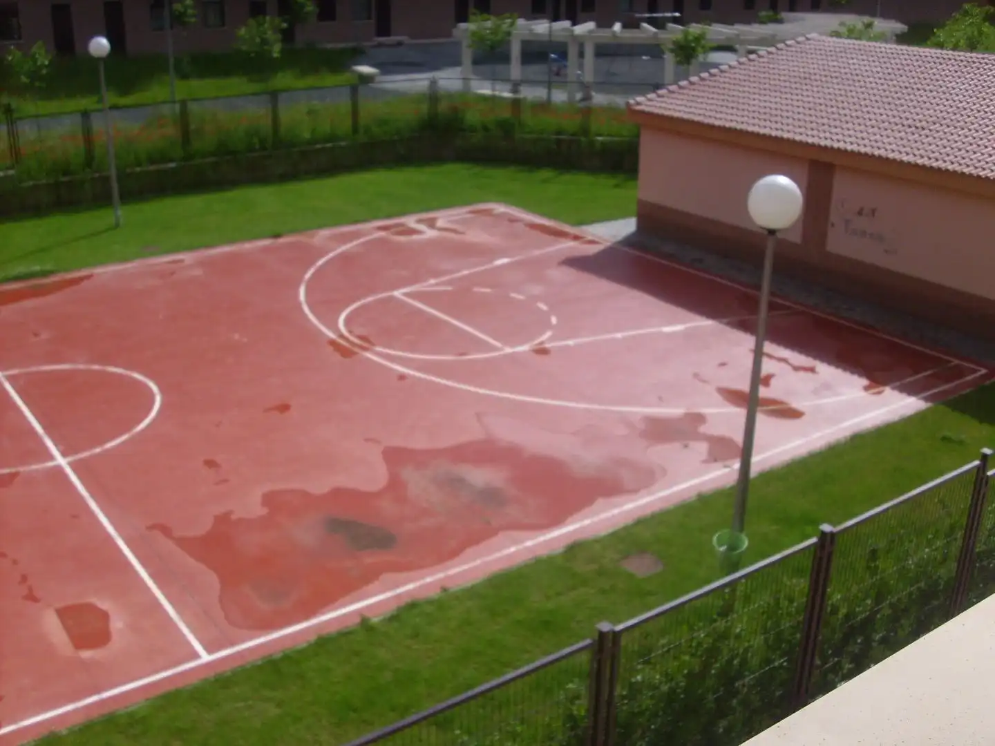 Aparcament de Pis en venda en Santo Domingo de la Calzada amb Terrassa i Balcó