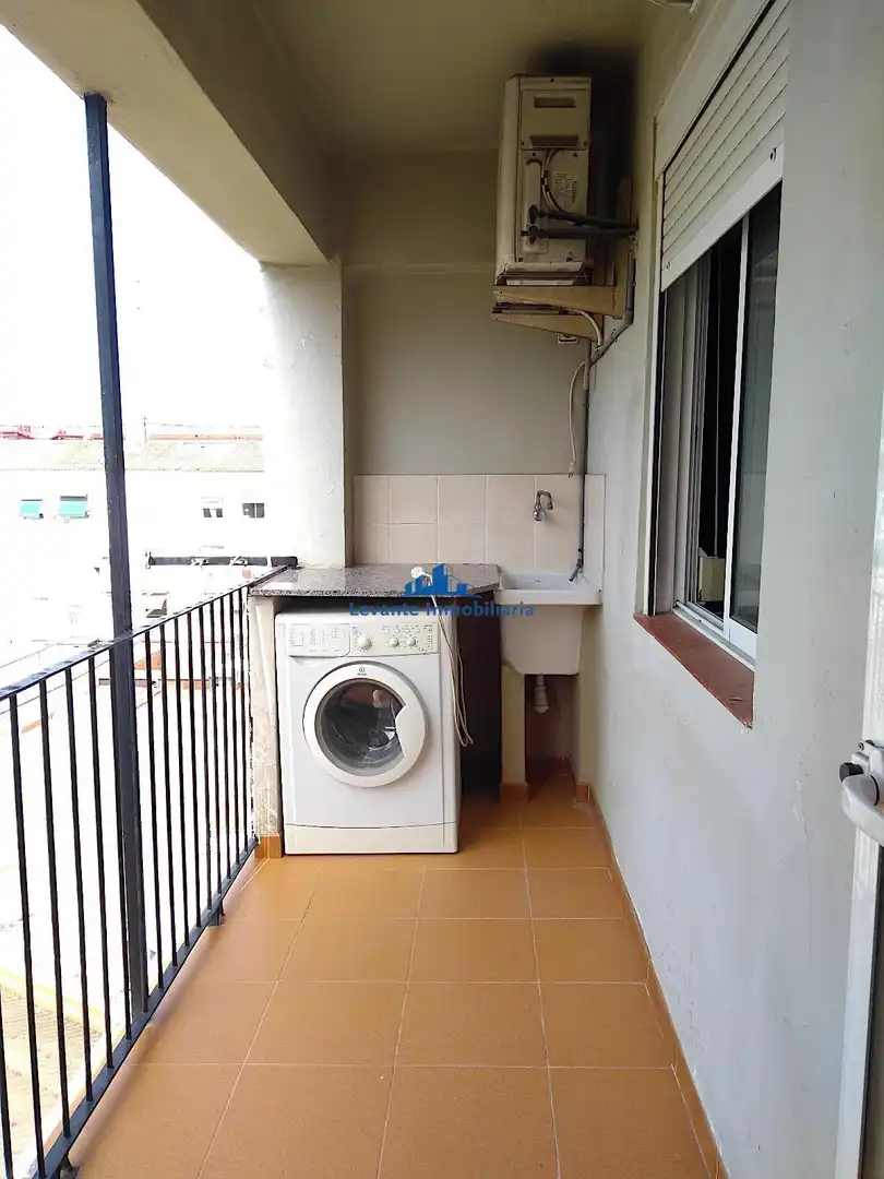 Piso con terraza en venta en Benicalap, imagen 8