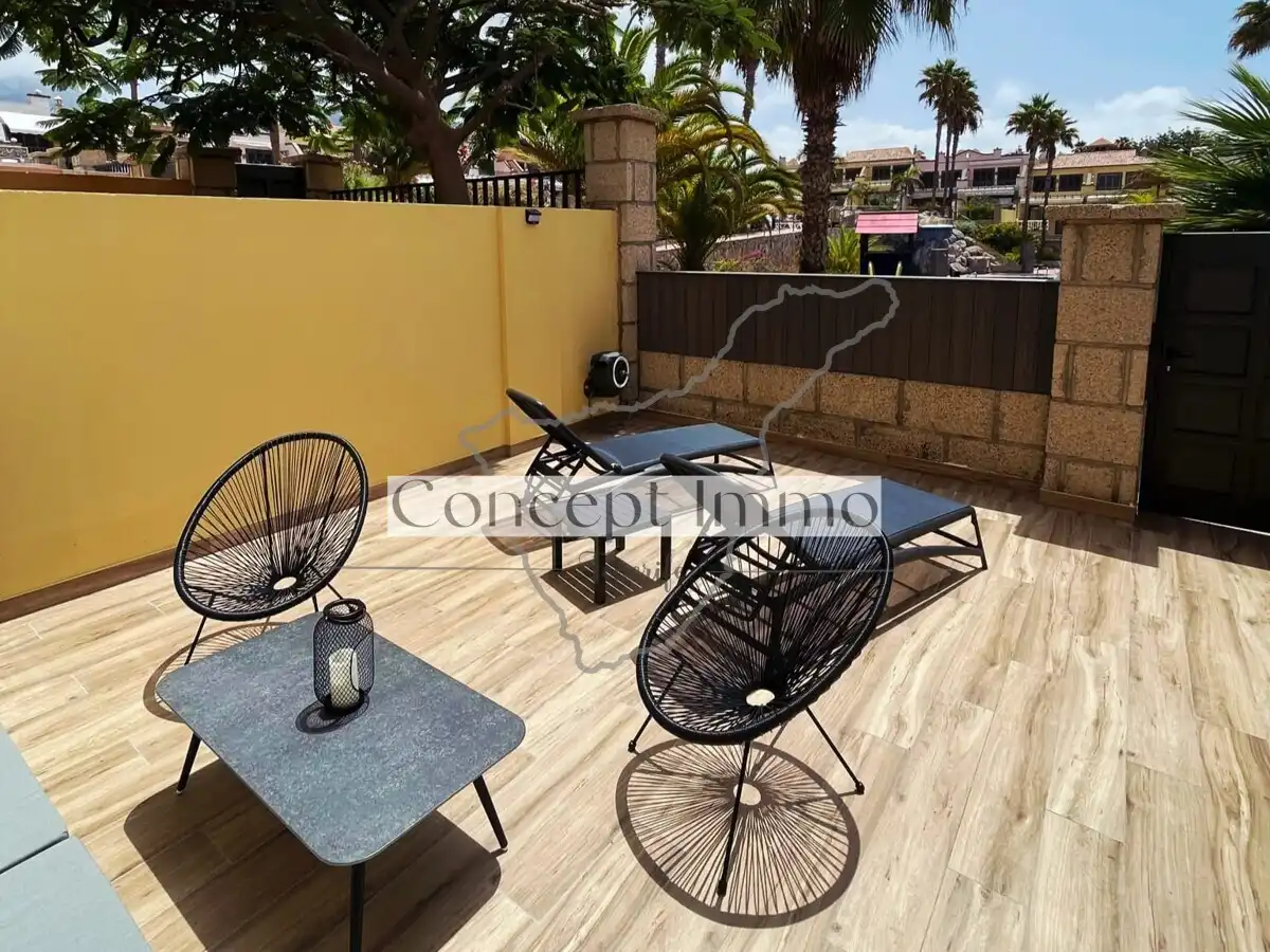 Terrassa de Casa adosada en venda en Adeje amb Aire condicionat, Jardí privat i Terrassa