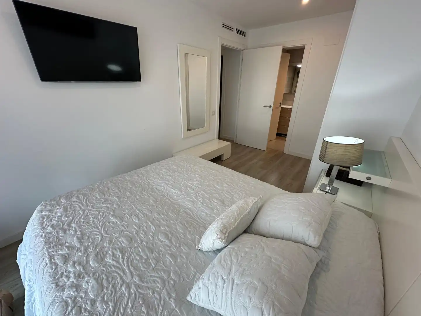 Habitación de Piso de alquiler en Badalona con Calefacción, Parquet y Trastero