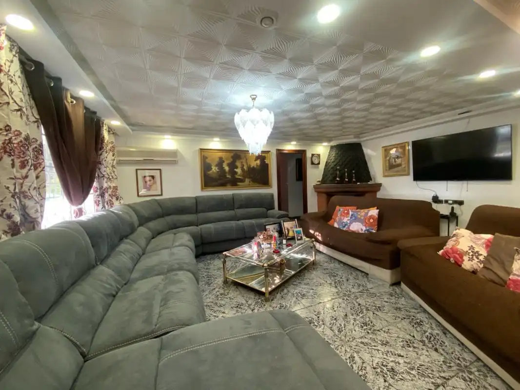 Sala d'estar de Casa o xalet en venda en Bétera amb Aire condicionat, Calefacció i Jardí privat