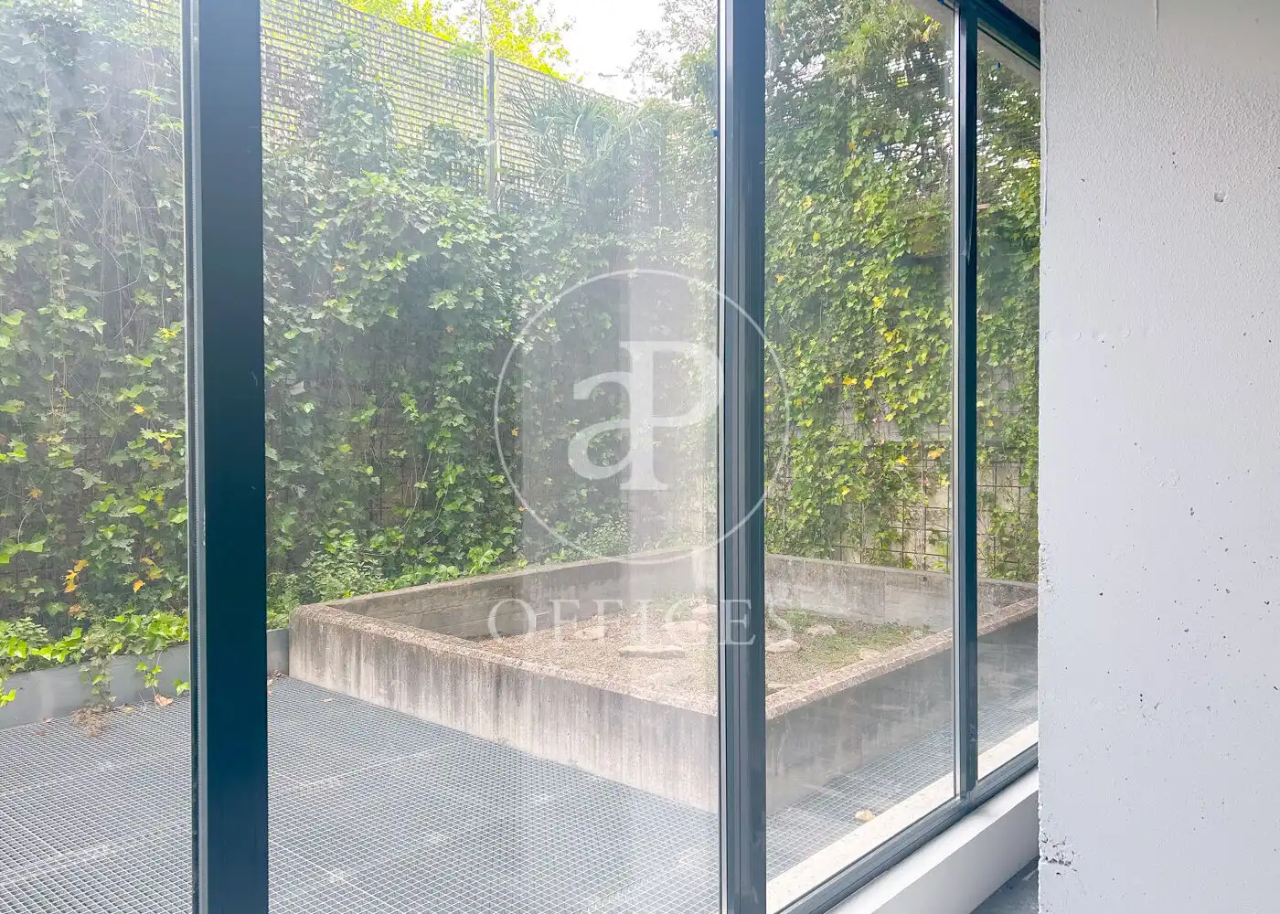 Office for rent in Madrid  with Air Conditioner and Heating