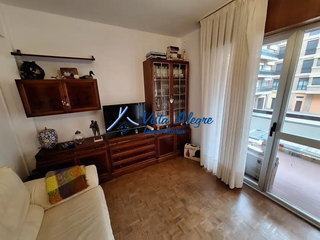 Wohnzimmer von Wohnung zum Verkauf in Haro mit Heizung, Terrasse und Möbliert
