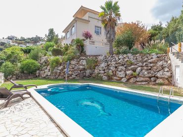Terraced house for sale in La Mairena