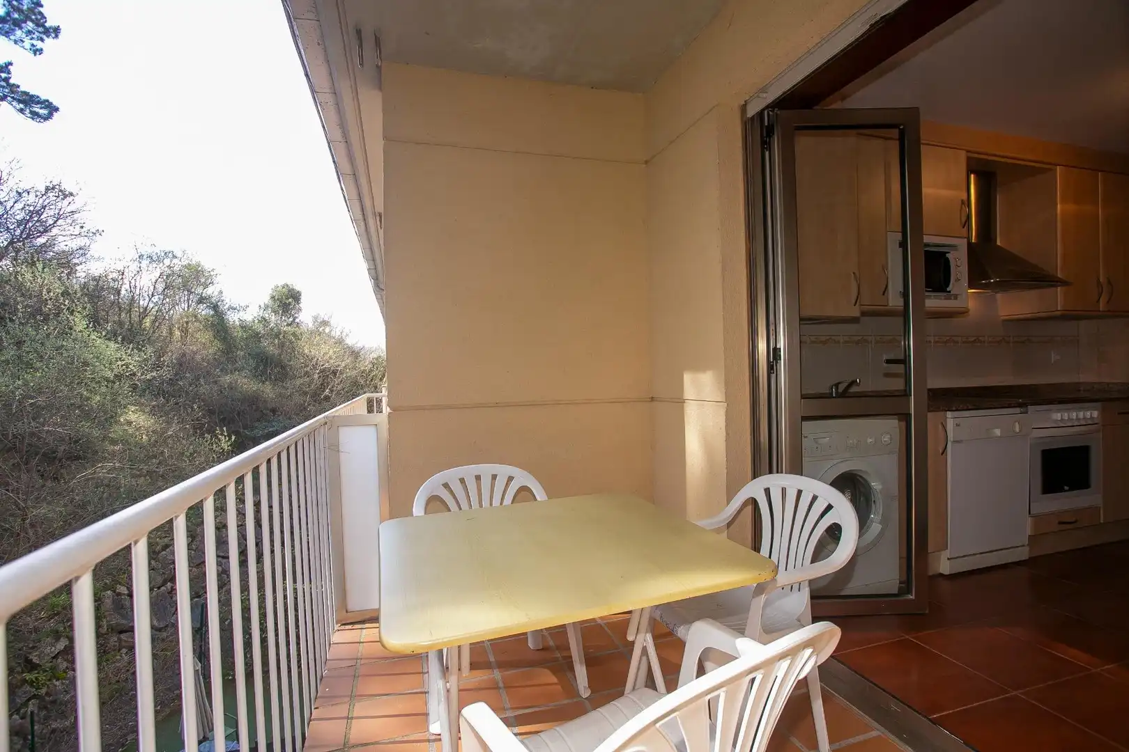 Terraza de Piso en venta en San Vicente de la Barquera con Calefacción y Balcón