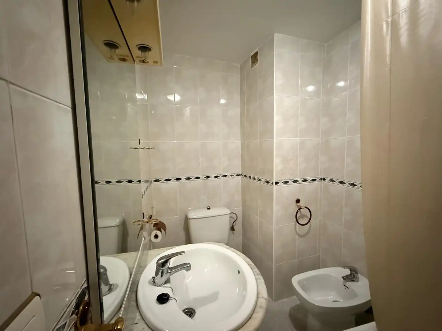 Bathroom of Flat for sale in Montoro