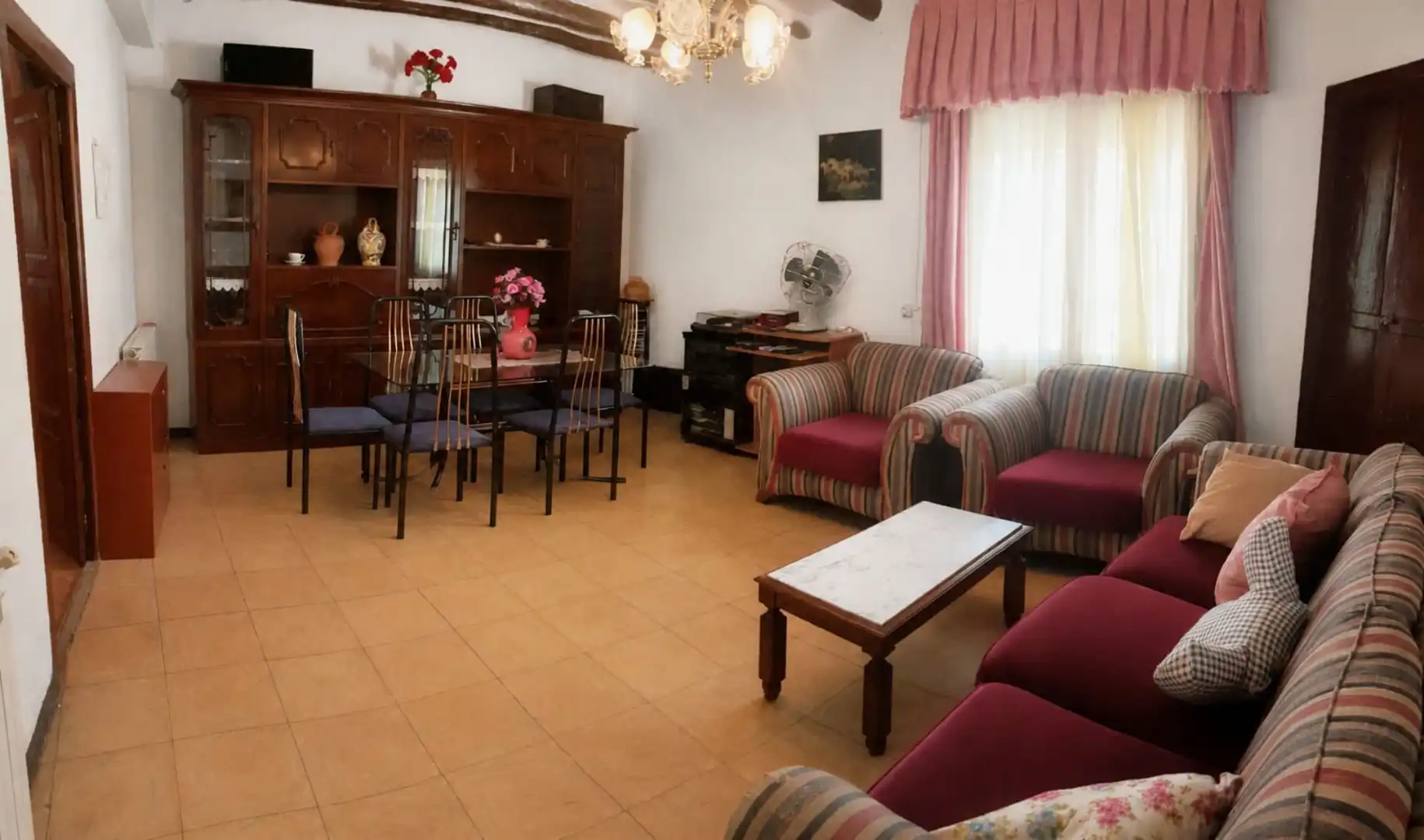 Sala de estar de Finca rústica en venta en Torralba de Ribota con Calefacción y Trastero