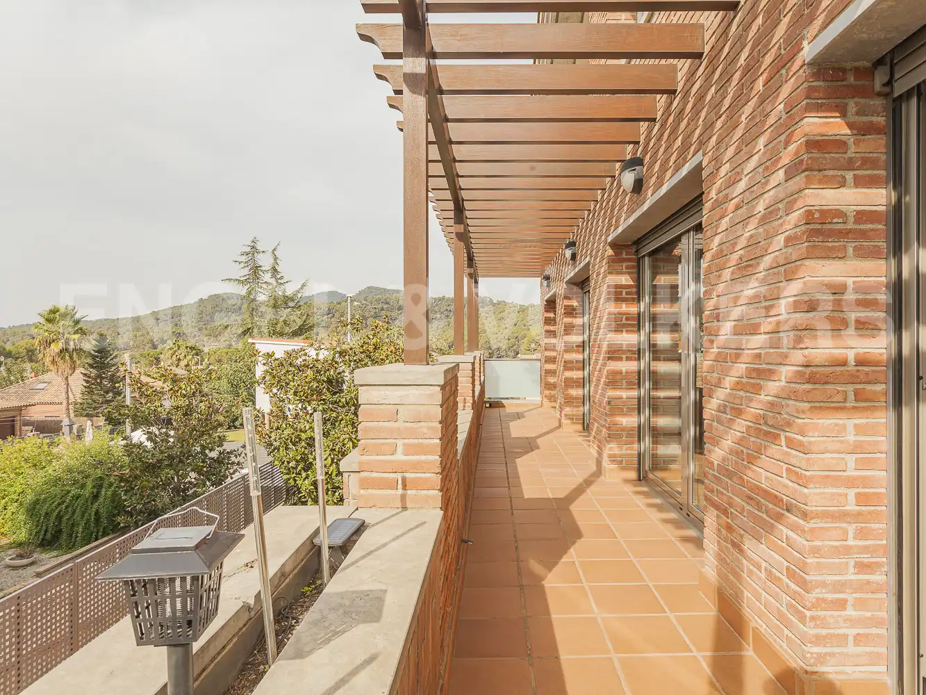 Terrassa de Casa o xalet en venda en Viladecavalls amb Aire condicionat, Calefacció i Piscina