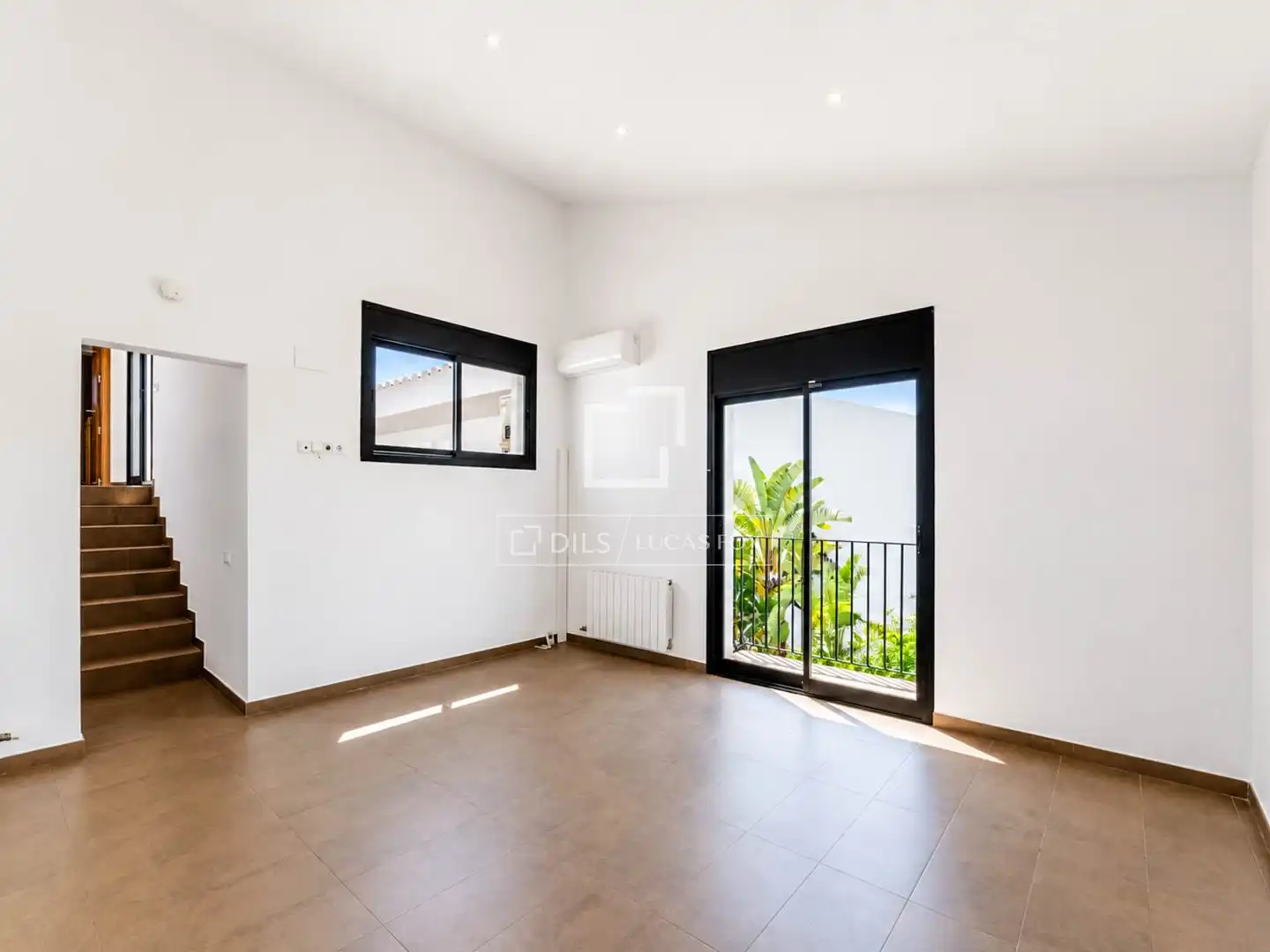 Villa avec piscine à vendre à Vallpineda - Santa Bárbara, imagen 20