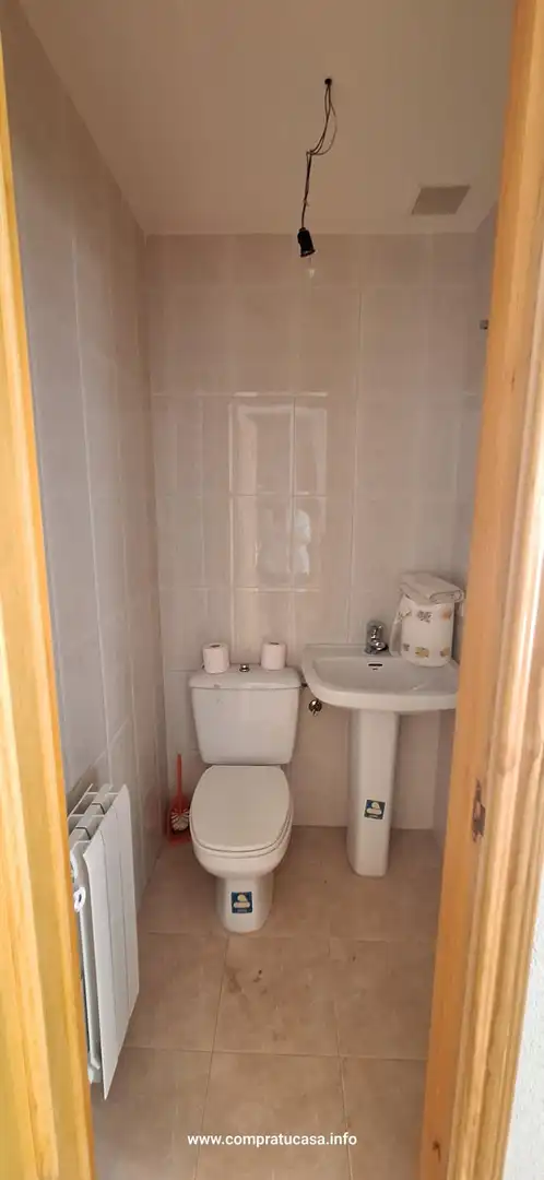 Baño de Piso en venta en Segovia con Calefacción, Jardín privado y Parquet