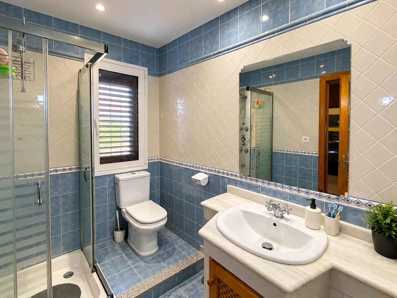 Casa amb jardí en venda a Oeste, imagen 6