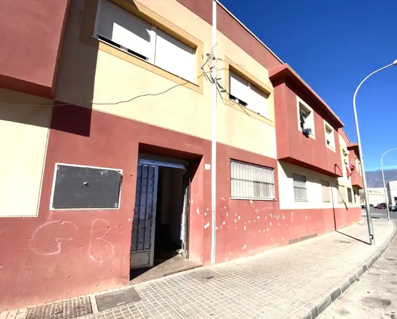 Individual for sale in Príncipe, imagen 7