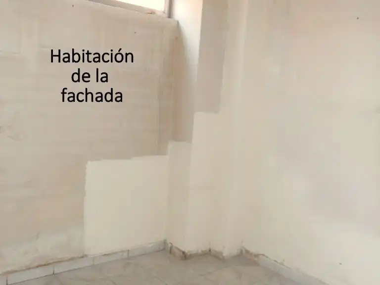 Jardí de Local en venda en Madrid