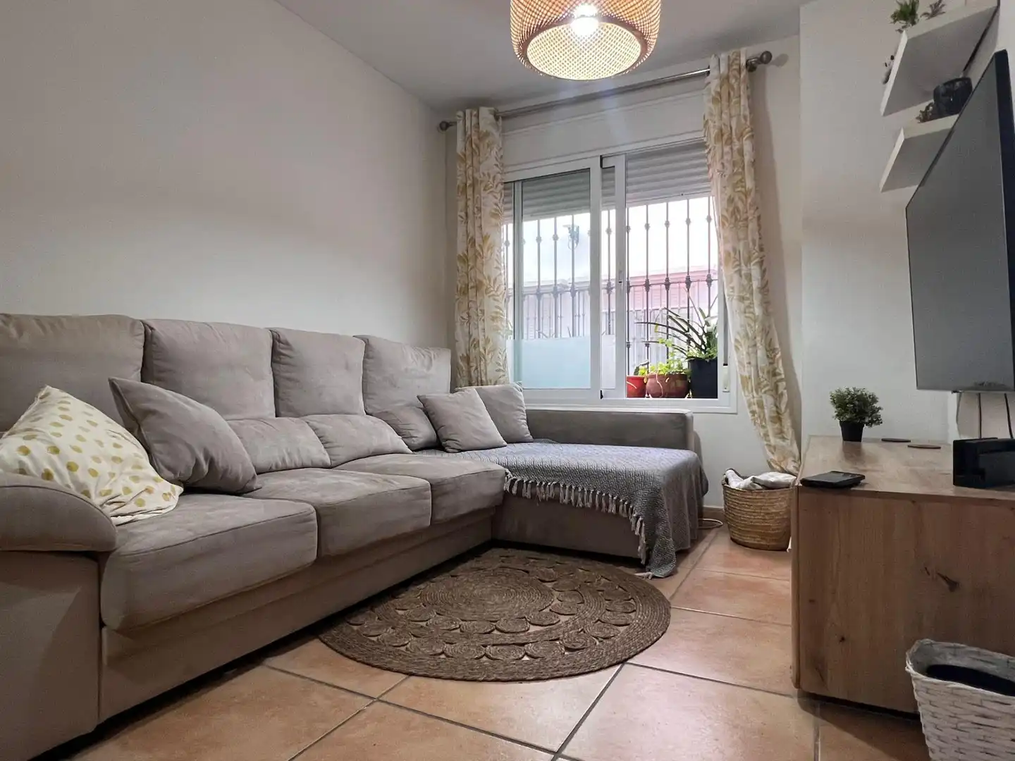 Wohnzimmer von Einfamilien-Reihenhaus zum Verkauf in Los Barrios mit Terrasse und Abstellraum