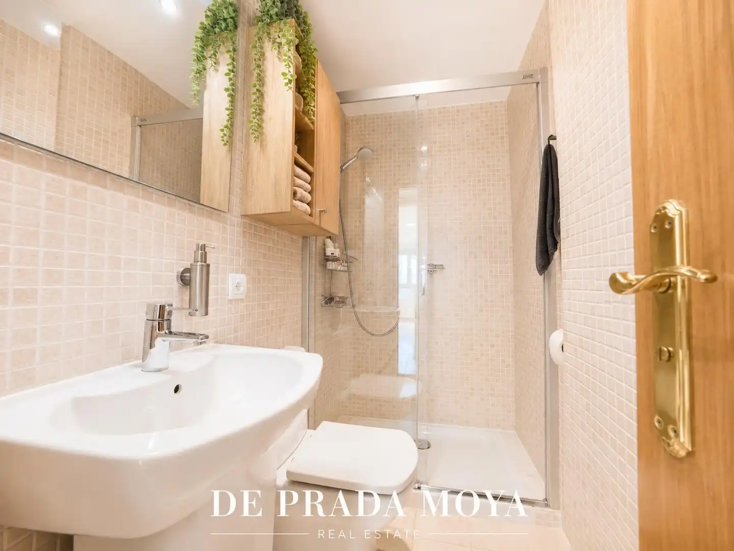 Bathroom of Flat for sale in Llucmajor  with Air Conditioner, Heating and Private garden