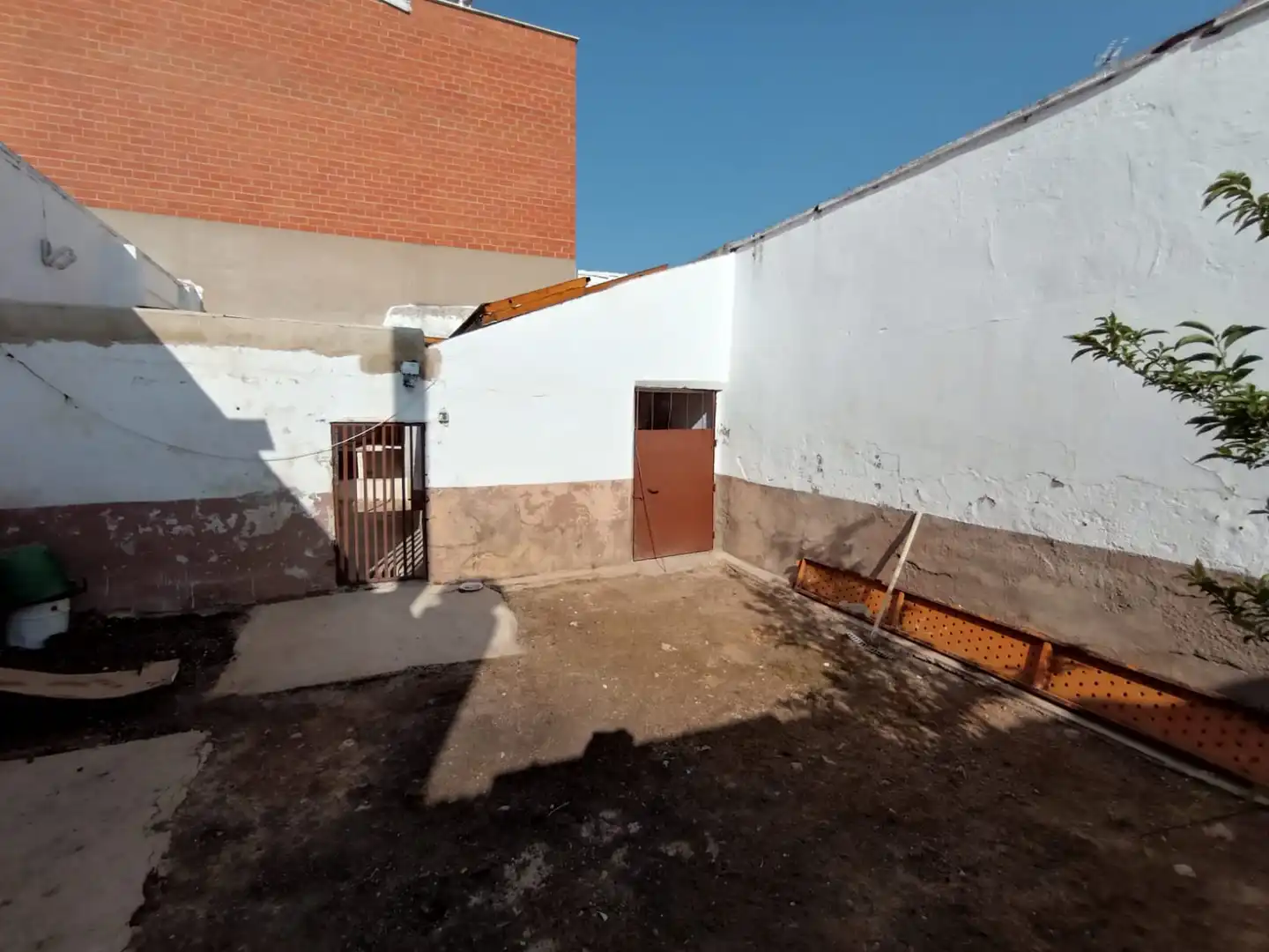 Casa o xalet en venda en Tomelloso amb Aire condicionat, Calefacció i Jardí privat