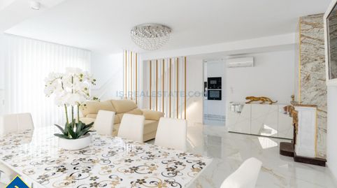 Casa en construcción en la provincia de Alicante, en la localidad de Torrevieja, en la pedanía de Los Balcones. 4 habitaciones | 2
