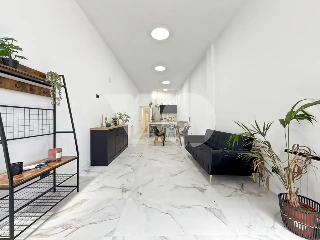Sala d'estar de Planta baixa en venda en San Sebastián de los Reyes amb Calefacció i Moblat