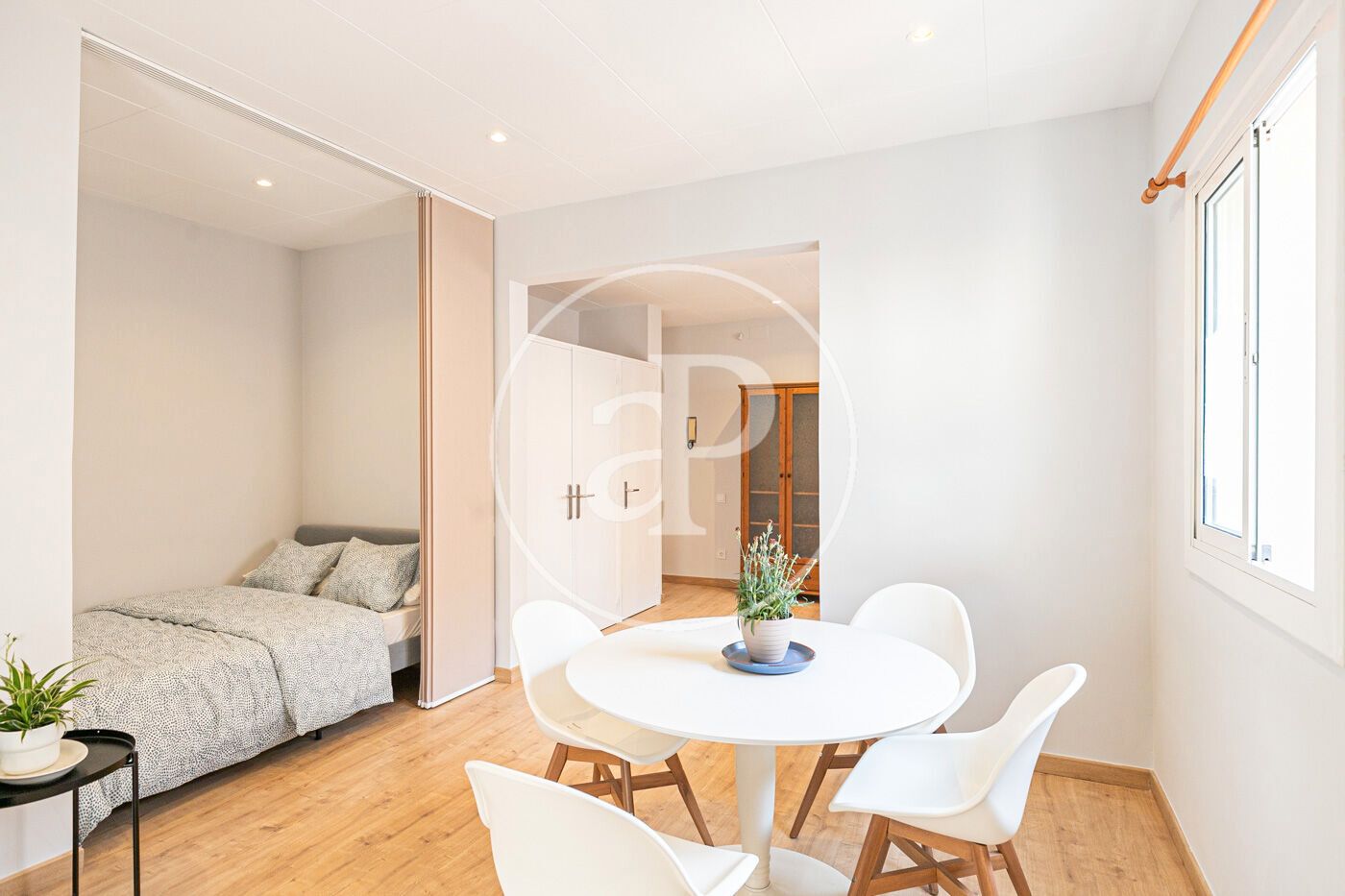 Habitación de Piso en venta en  Barcelona Capital con Calefacción y Amueblado
