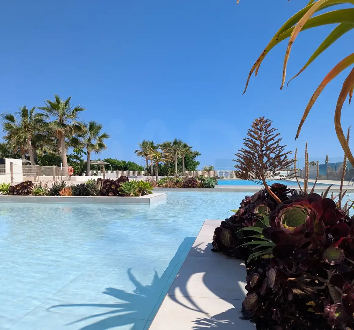 Piscina de Piso en venta en Els Poblets con Aire acondicionado, Calefacción y Terraza