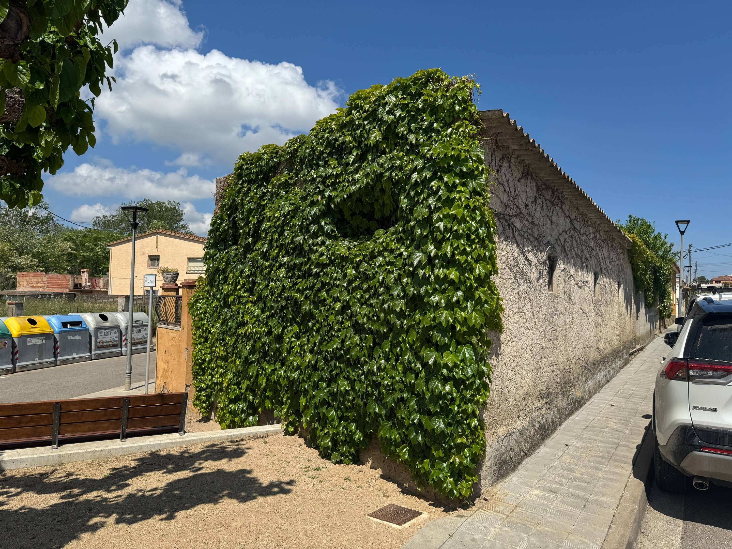 Exterior view of Country house for sale in Sant Miquel de Fluvià  with Heating and Private garden
