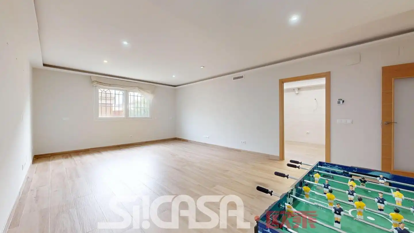 Semi-detached house with pool for sale in Parla Este, imagen 10