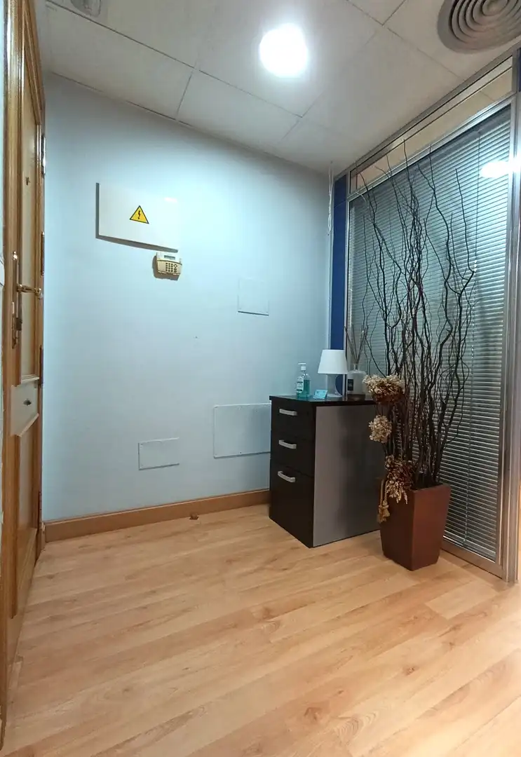 Oficina amb ascensor en venda a Zona Corredera, imagen 10