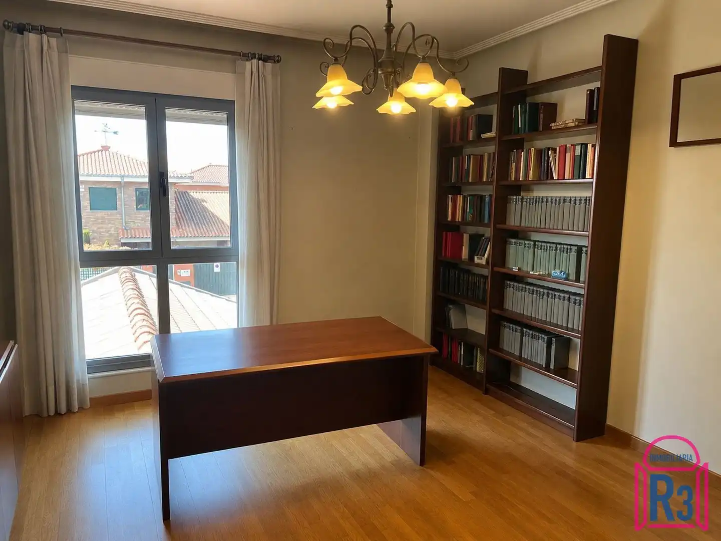 Casa o xalet en venda en León Capital  amb Calefacció