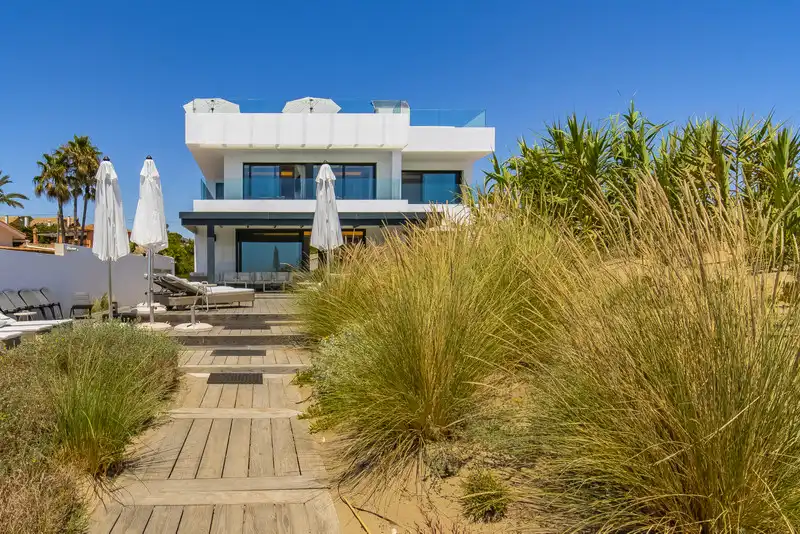 Villa con piscina in vendita a Calle Costa del Sol, imagen 20