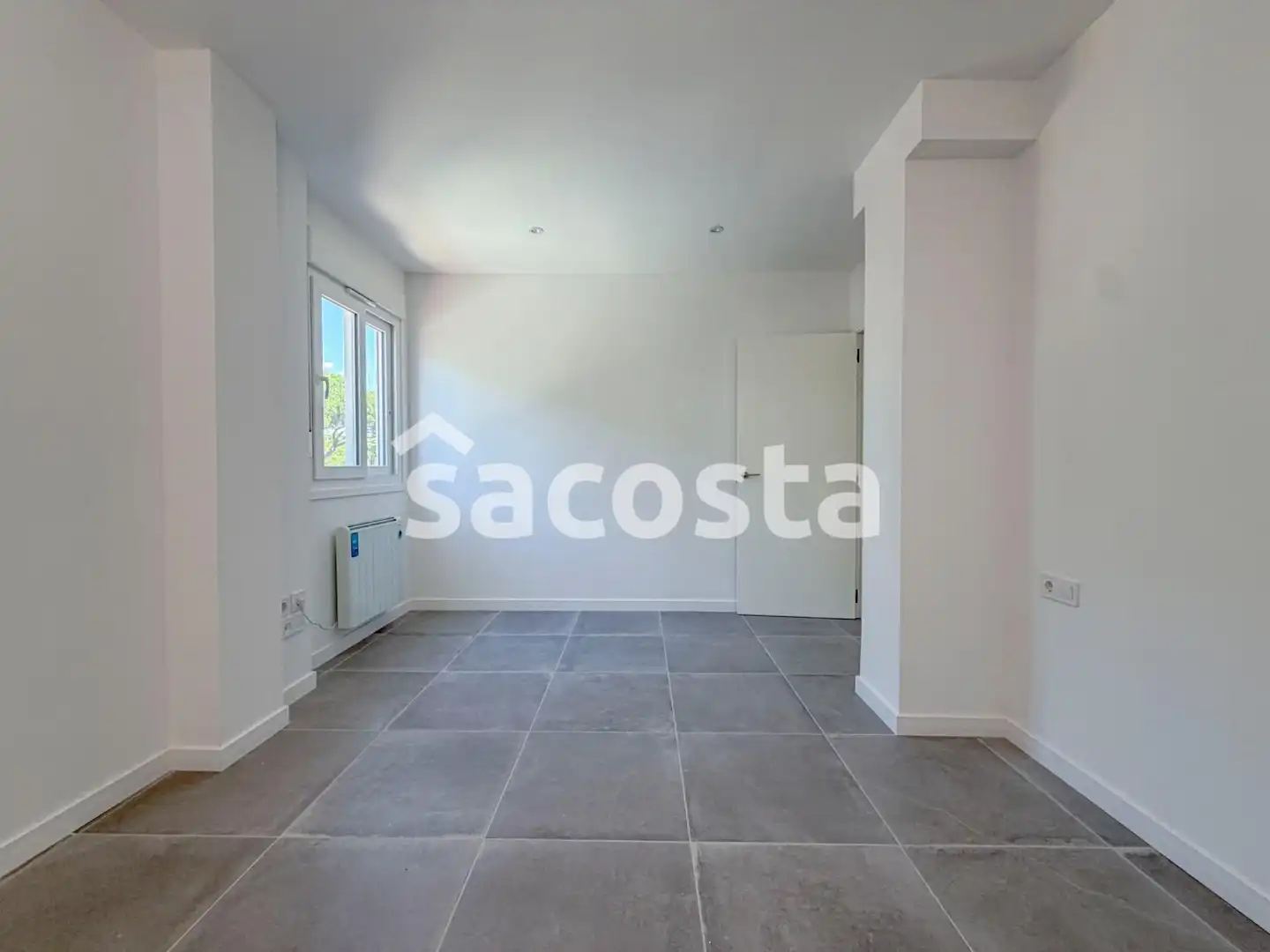 Habitación de Piso en venta en Blanes con Calefacción, Terraza y Balcón