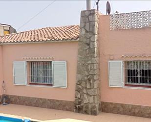 Vista exterior de Finca rústica en venda en Els Poblets amb Aire condicionat, Calefacció i Jardí privat