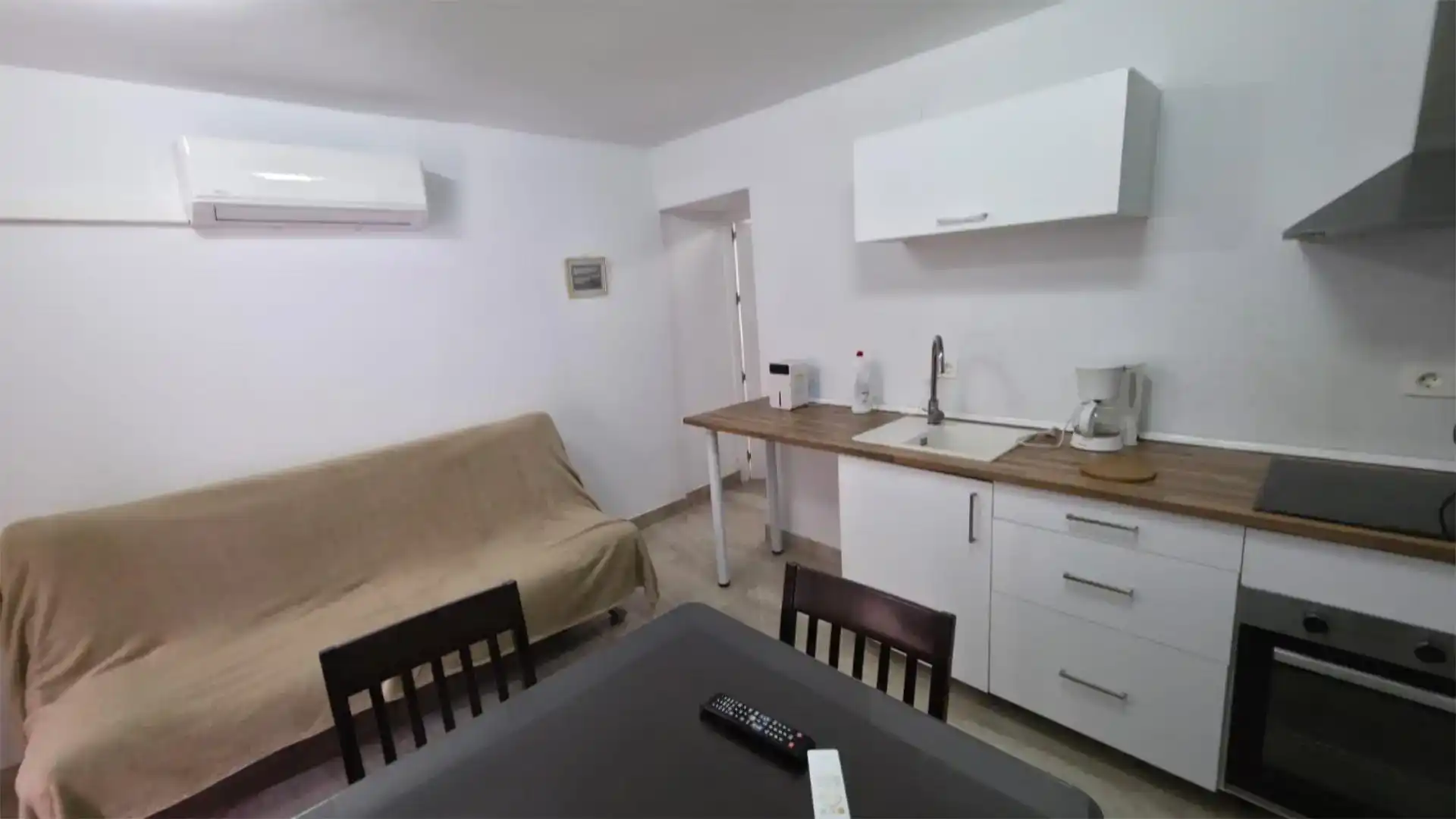 Cuina de Pis de lloguer en Úbeda amb Aire condicionat, Traster i Moblat