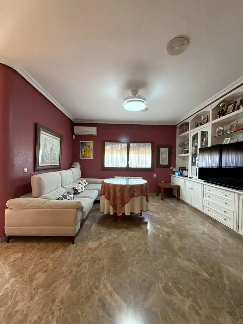 Sala de estar de Casa o chalet en venta en Murcia con Aire acondicionado, Calefacción y Jardín privado